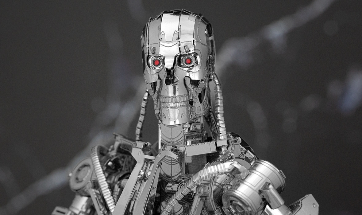 Metal Earth Fascinations Premium Series The Terminator T-800 Endoskeleton 3D Metal Model Kit